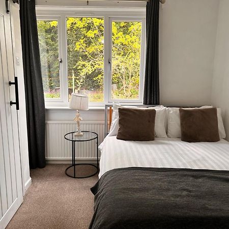 Shared House In Central Location Инвернес Екстериор снимка