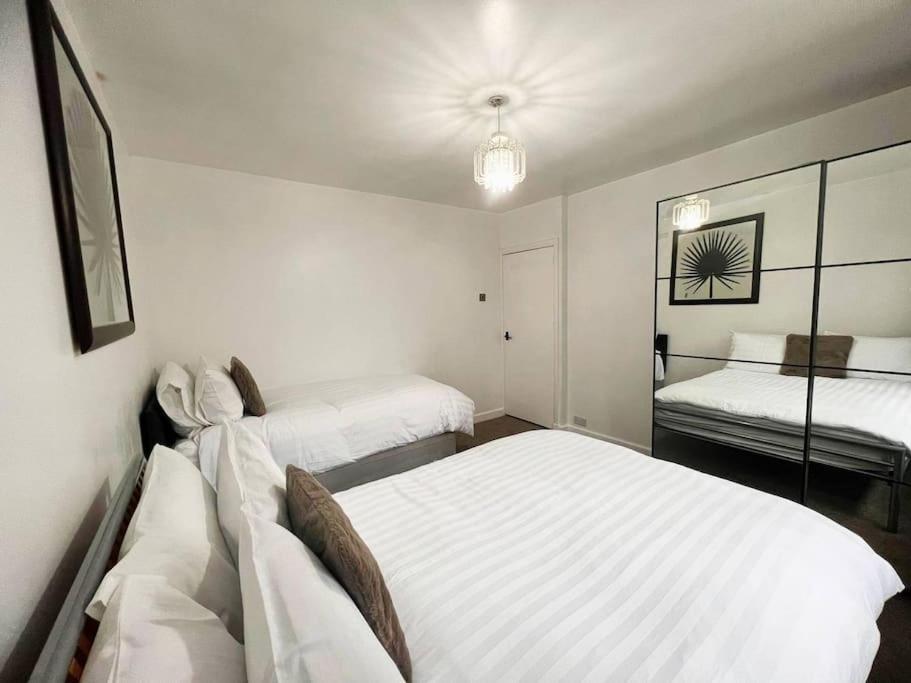 Shared House In Central Location Инвернес Екстериор снимка