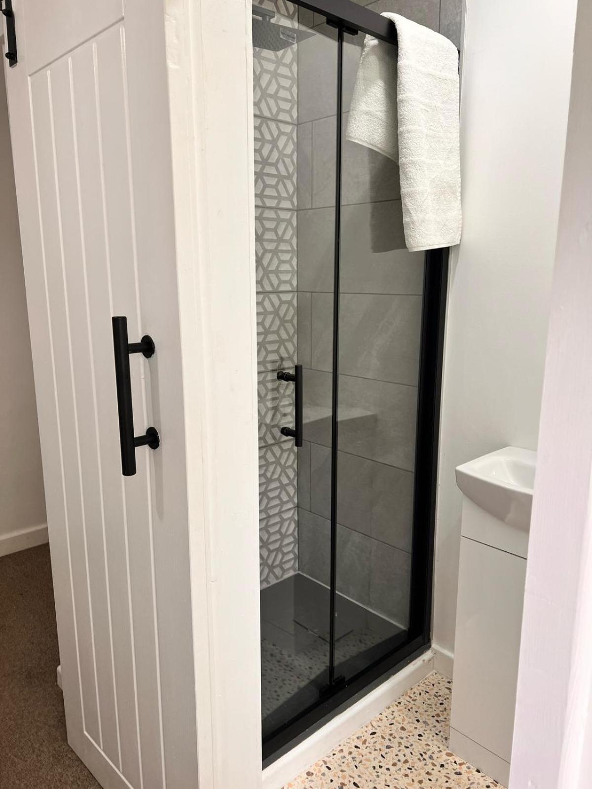 Shared House In Central Location Инвернес Екстериор снимка