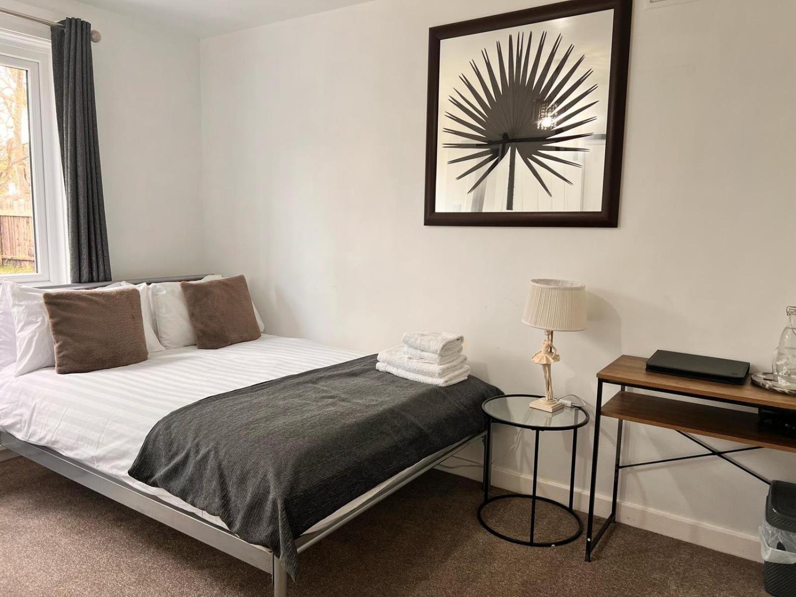 Shared House In Central Location Инвернес Екстериор снимка