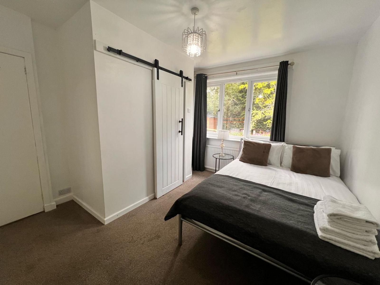 Shared House In Central Location Инвернес Екстериор снимка